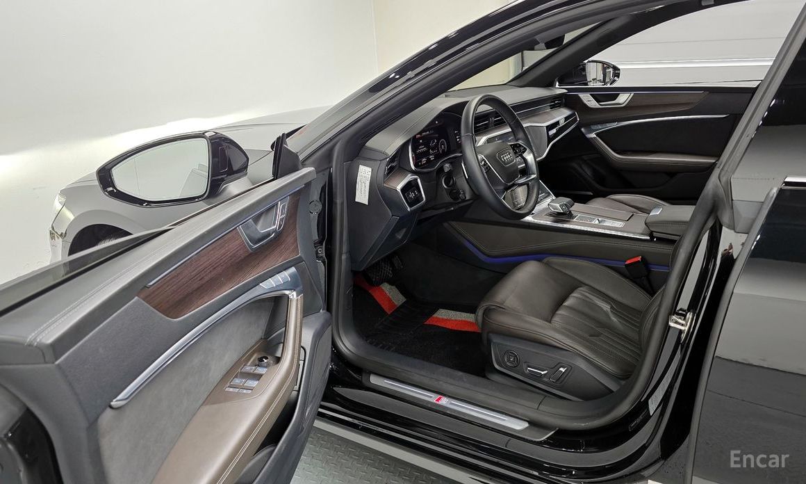 Audi A7 (4K)55 TFSI Quattro Premium №12