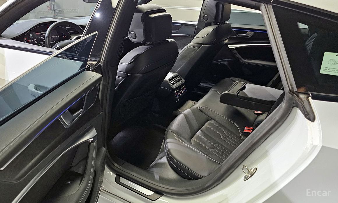 A7 (4K)55 TFSI Quattro Premium 12