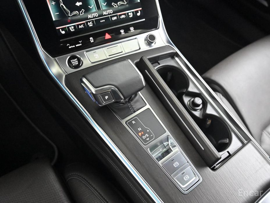 A7 (4K)55 TFSI Quattro Premium 10