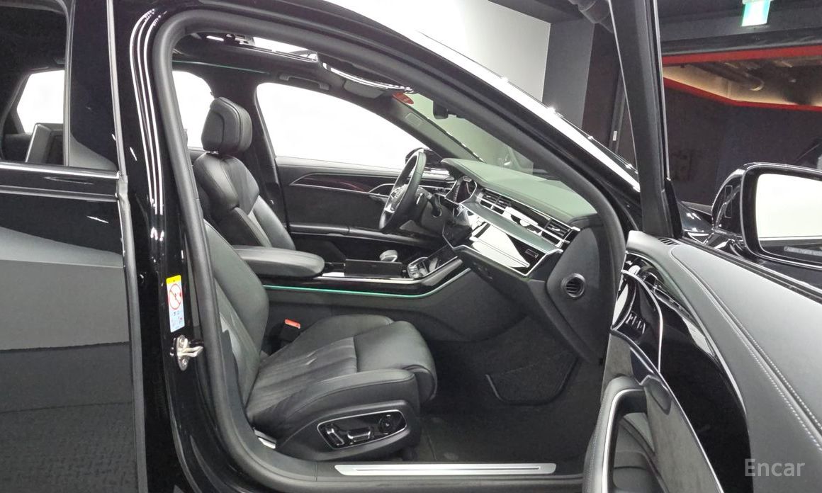 A8 (D5) 55 TFSI Quattro LWB 11