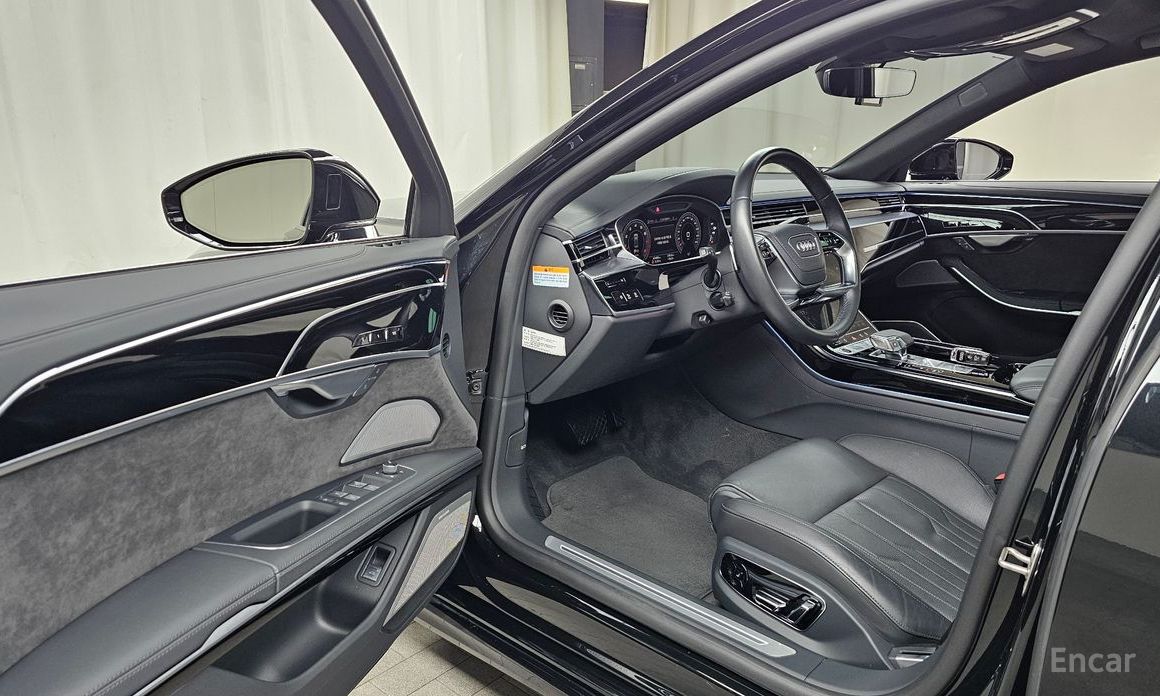 Audi A8 (D5) 55 TFSI Quattro LWB №11