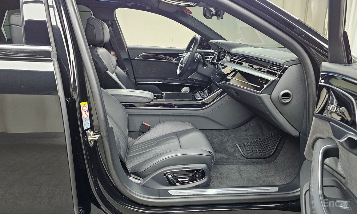Audi A8 (D5) 55 TFSI Quattro LWB №12
