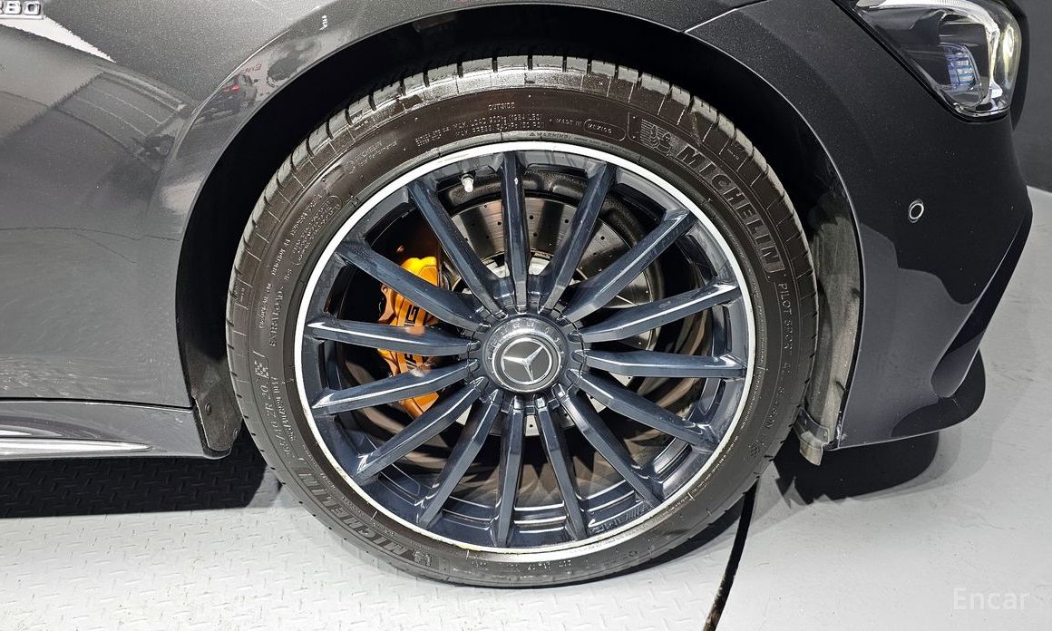 AMG GT4 DOOR 43 4MATIC+ 6