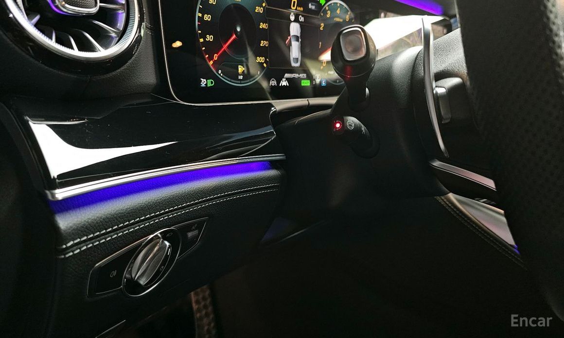 AMG GT4 DOOR 43 4MATIC+ 14