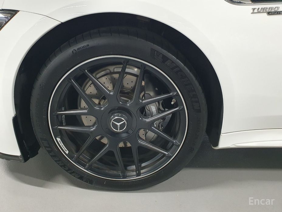 AMG GT4 DOOR 43 4MATIC+ 9