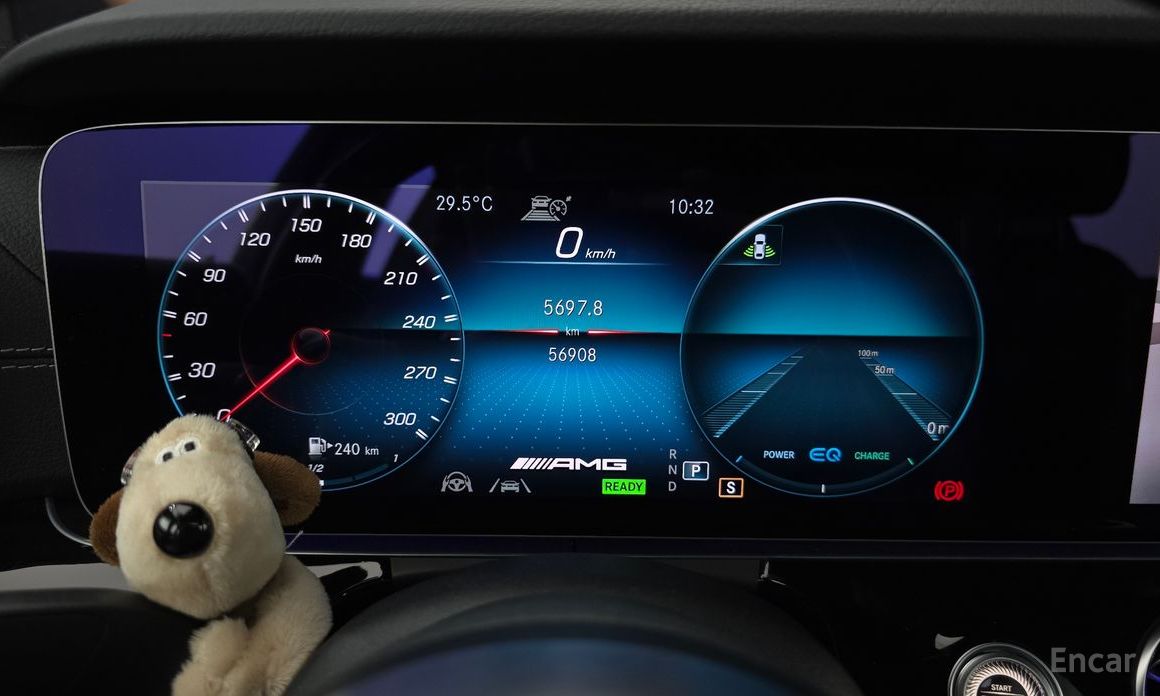 AMG GT4 DOOR 43 4MATIC+ 9