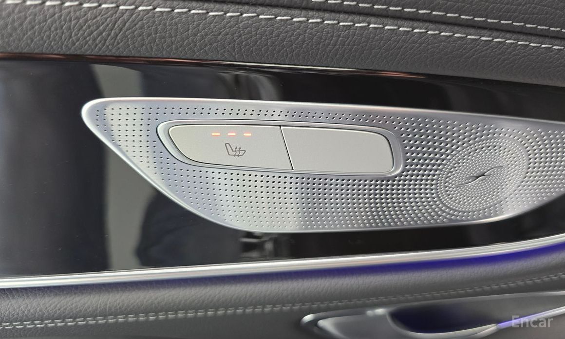 AMG GT4 DOOR 43 4MATIC+ 18