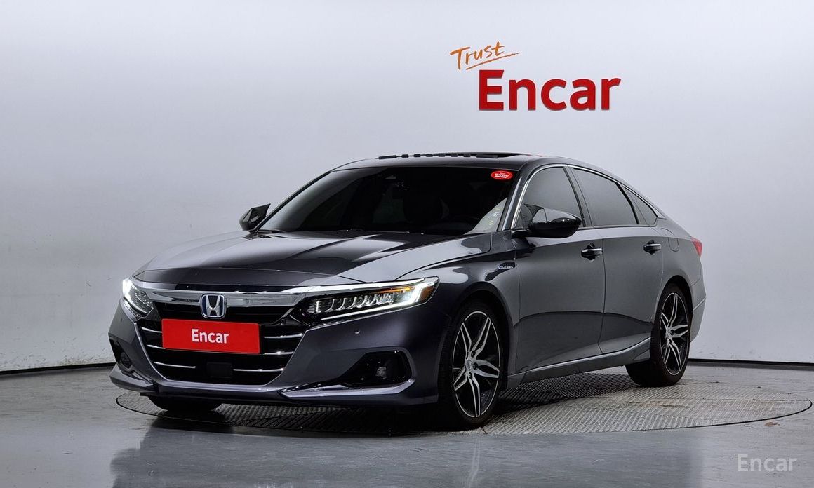 Honda Accord 10th Generation 2.0 Hybrid Touring №2