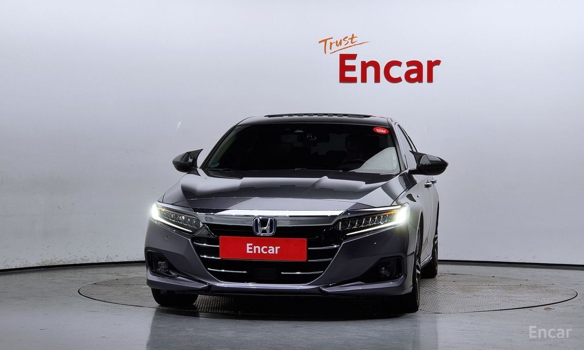 Honda Accord 10th Generation 2.0 Hybrid Touring №4