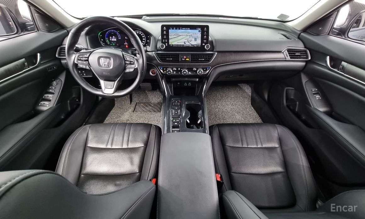 Honda Accord 10th Generation 2.0 Hybrid Touring №8