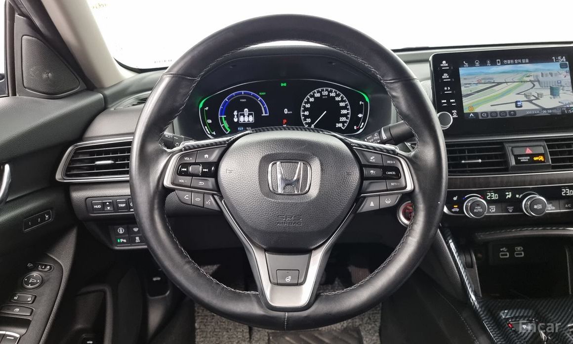Honda Accord 10th Generation 2.0 Hybrid Touring №14
