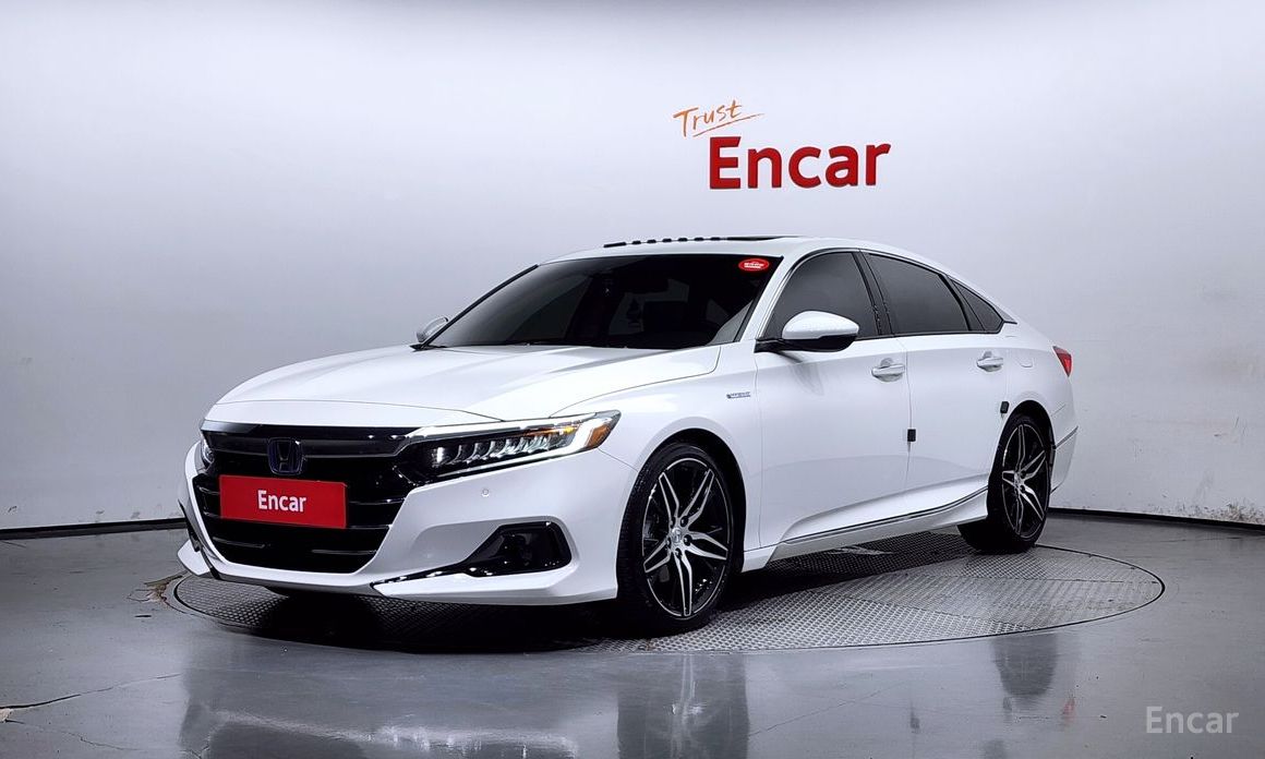 Honda Accord 10th Generation 2.0 Hybrid Touring №2