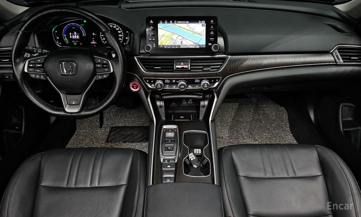 Honda Accord 10th Generation 2.0 Hybrid Touring №8