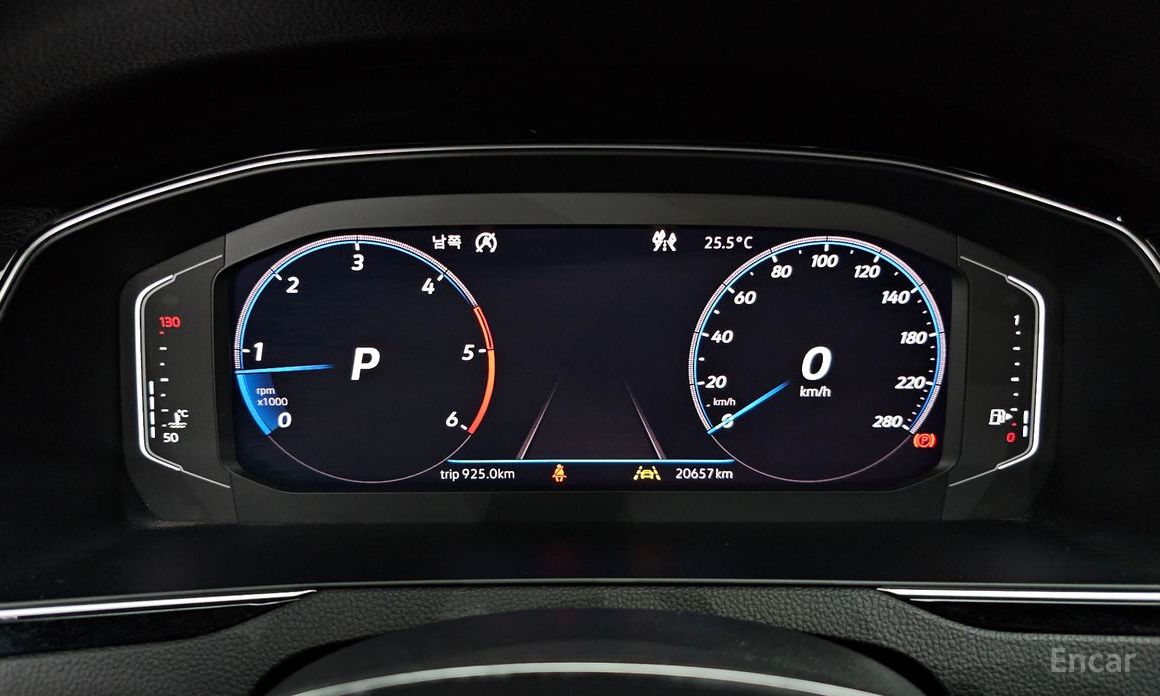 Audi Atheon 2.0 TDI Premium №9
