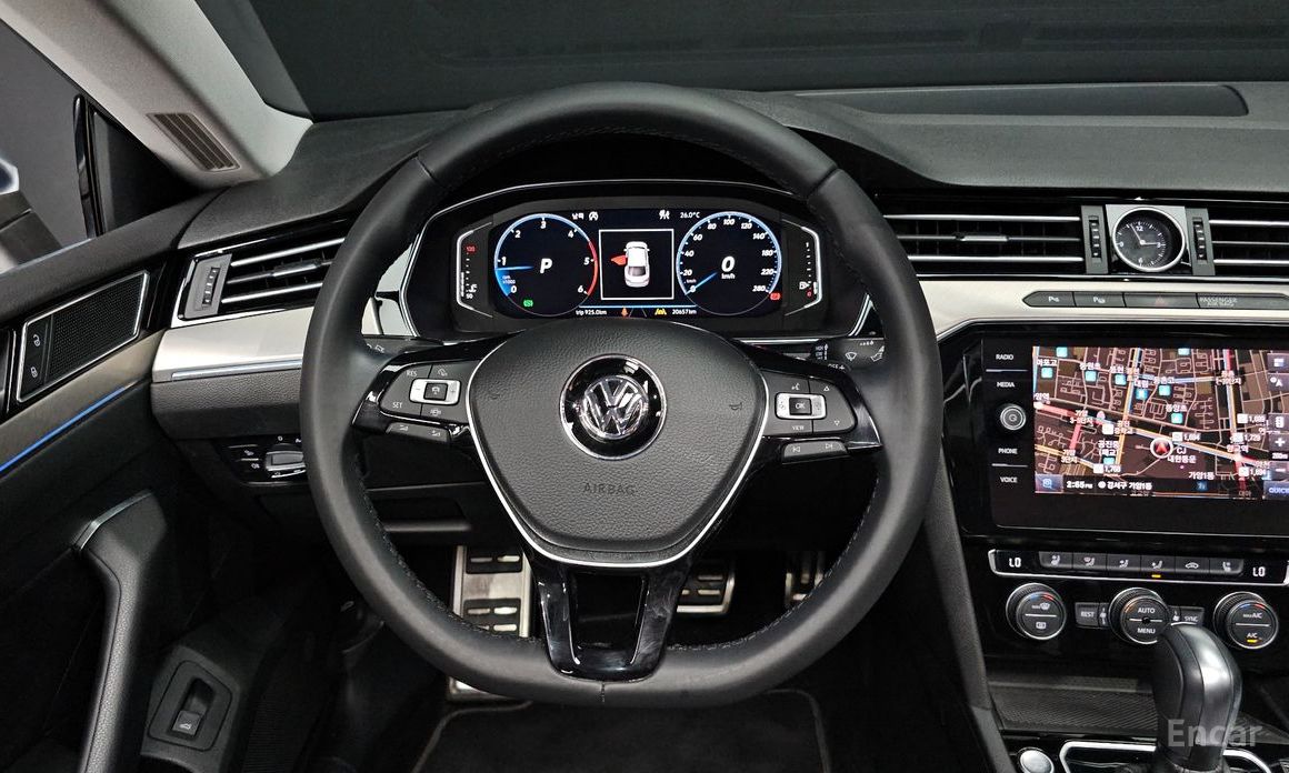 Audi Atheon 2.0 TDI Premium №14