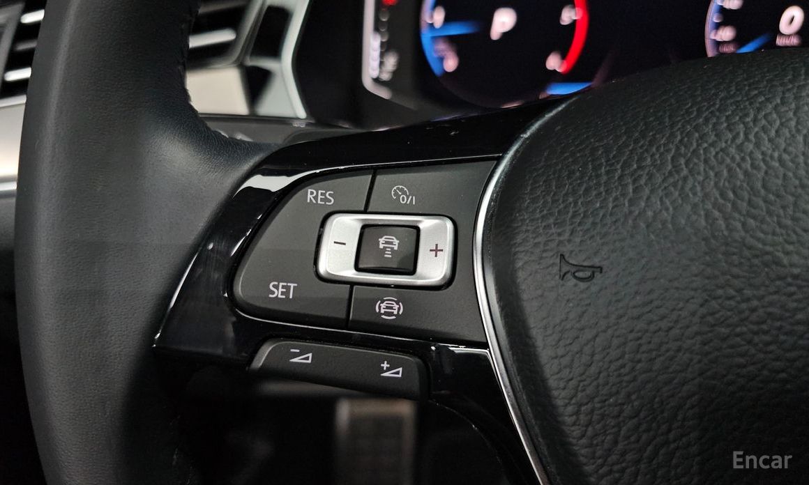 Audi Atheon 2.0 TDI Premium №19