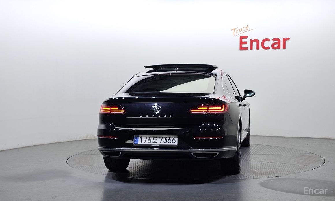Atheon 2.0 TDI Premium 5