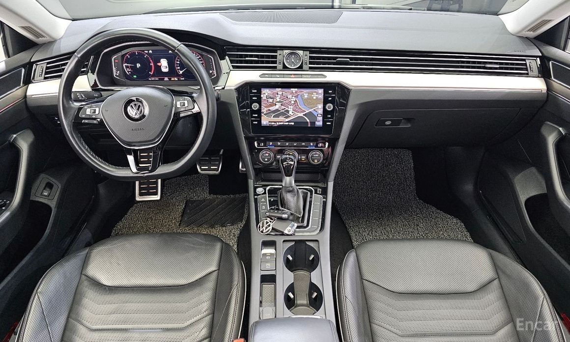 Atheon 2.0 TDI Premium 8