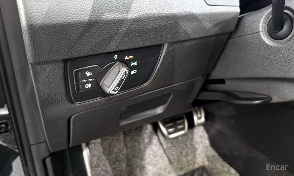 Atheon 2.0 TDI Premium 16