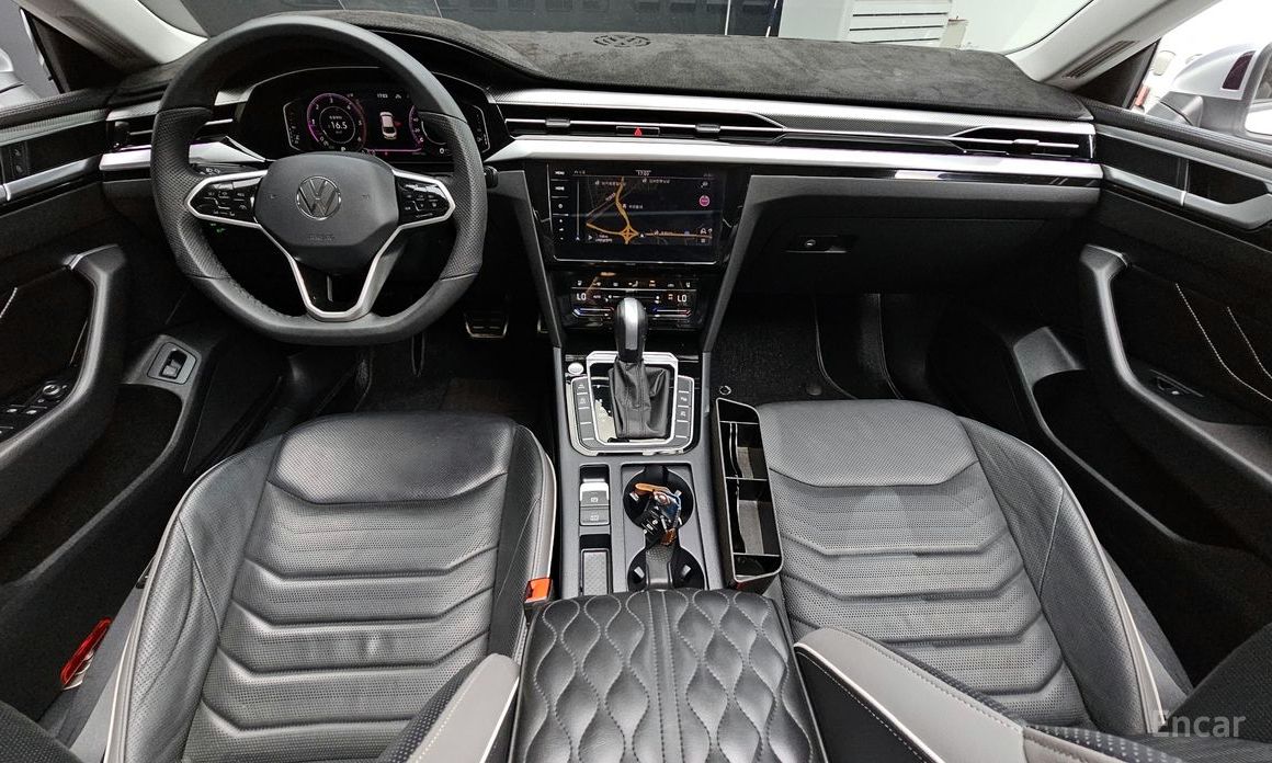 Atheon 2.0 TDI Prestige 8