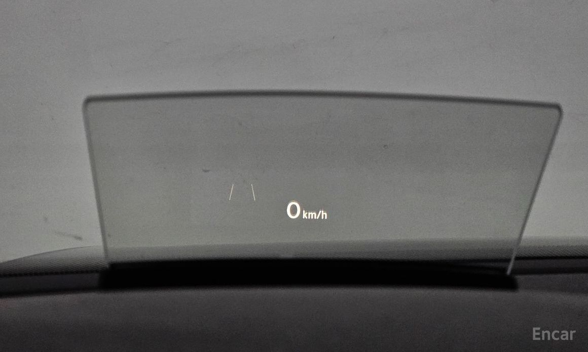 Atheon 2.0 TDI R-LINE 4 Motion 18
