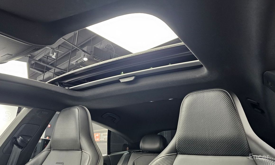 Atheon 2.0 TDI R-LINE 4 Motion 20