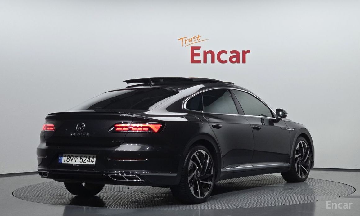 Atheon 2.0 TDI R-LINE 4 Motion 3