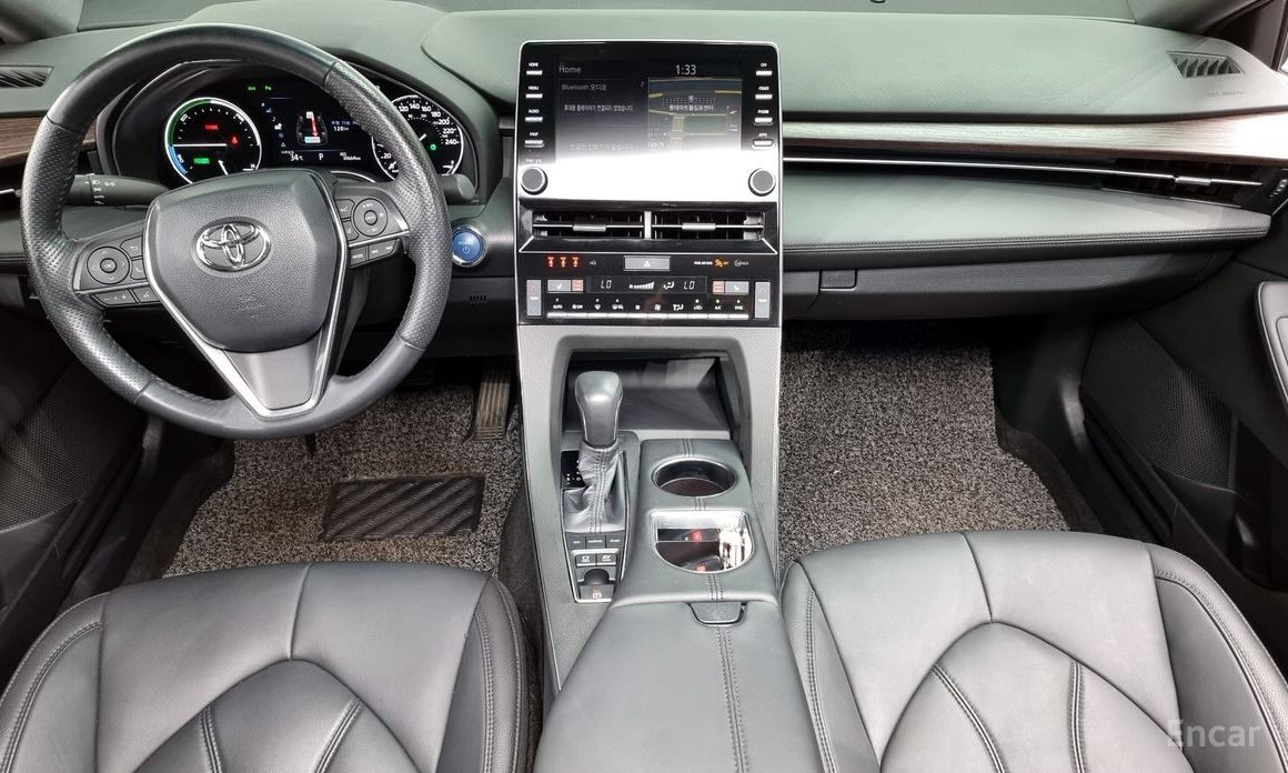Avalon 5th Generation 2.5 Hybrid 8