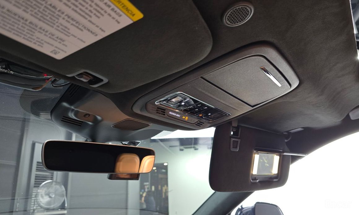 Aviator 2nd Generation 3.0 Black Label AWD 17