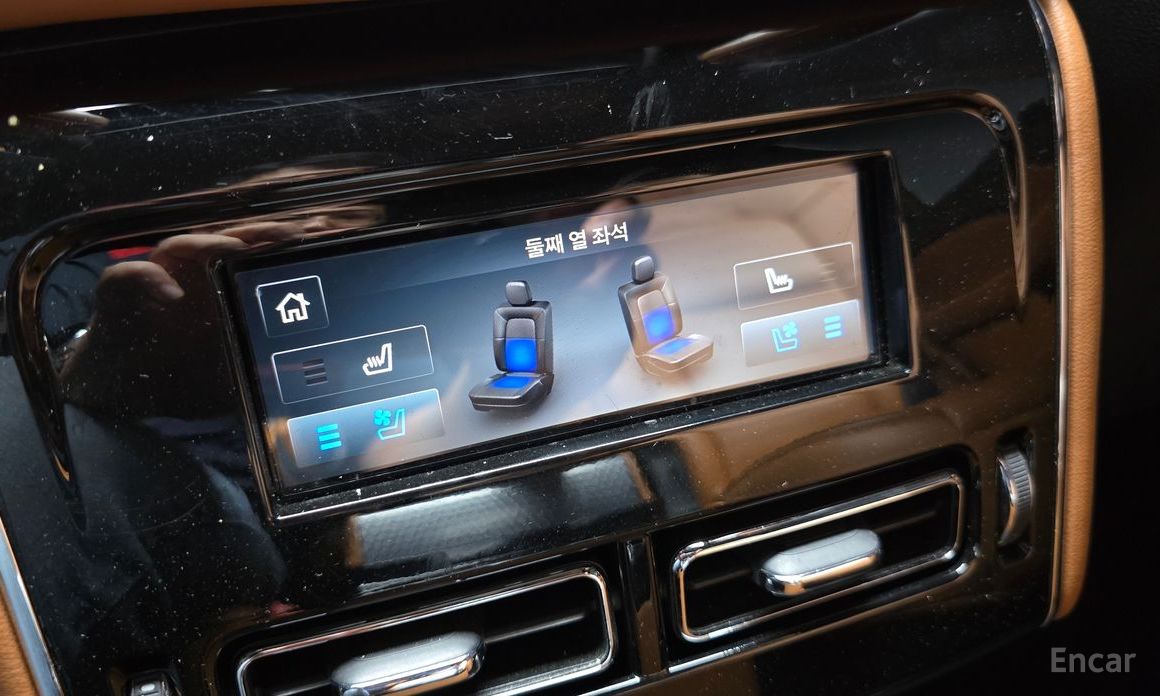 Aviator 2nd Generation 3.0 Black Label AWD 18