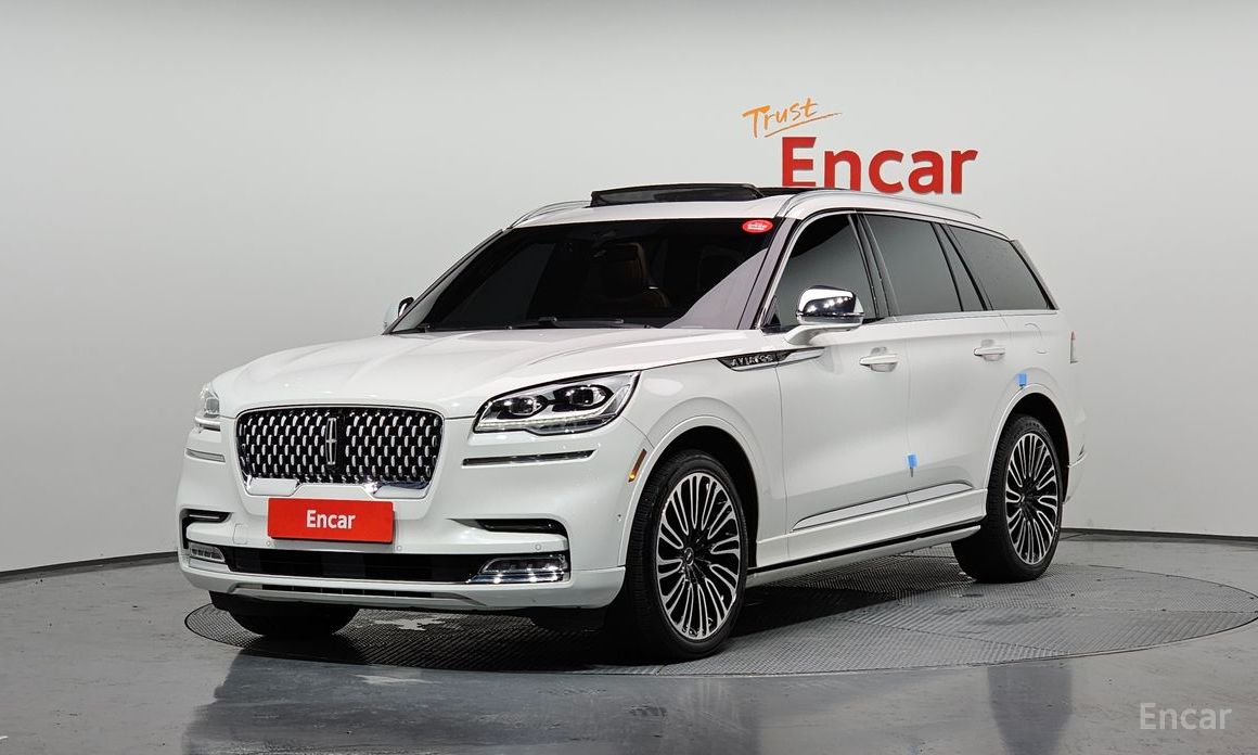 Aviator 2nd Generation 3.0 Black Label AWD 2