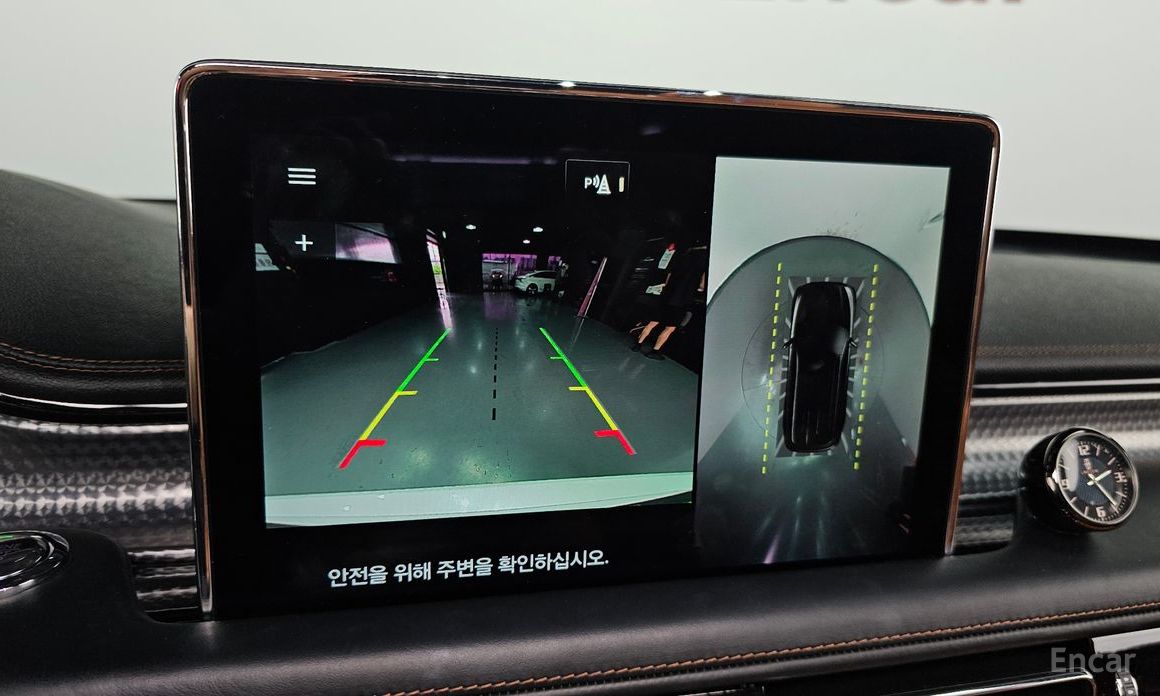 Aviator 2nd Generation 3.0 Black Label AWD 12