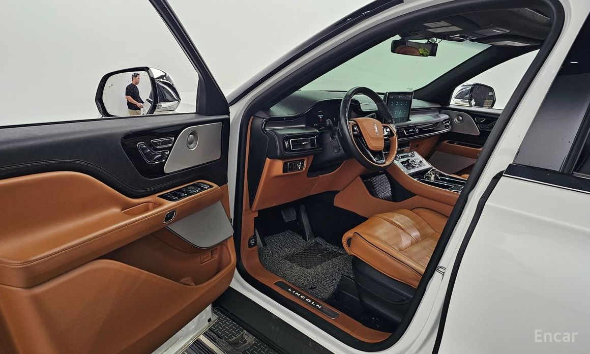 Lincoln Aviator 2nd Generation 3.0 Black Label AWD №11