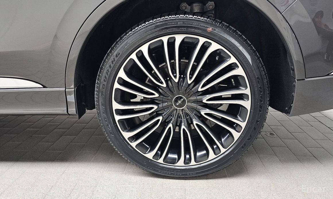 Lincoln Aviator 2nd Generation 3.0 Black Label AWD №6