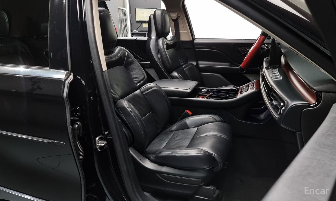 Aviator 2nd Generation 3.0 PHEV GT AWD 11