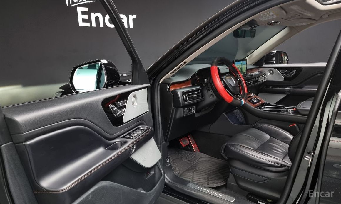 Aviator 2nd Generation 3.0 PHEV GT AWD 12