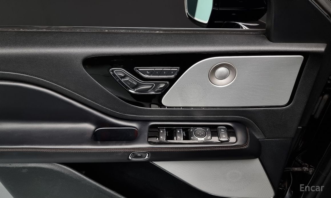 Aviator 2nd Generation 3.0 PHEV GT AWD 21