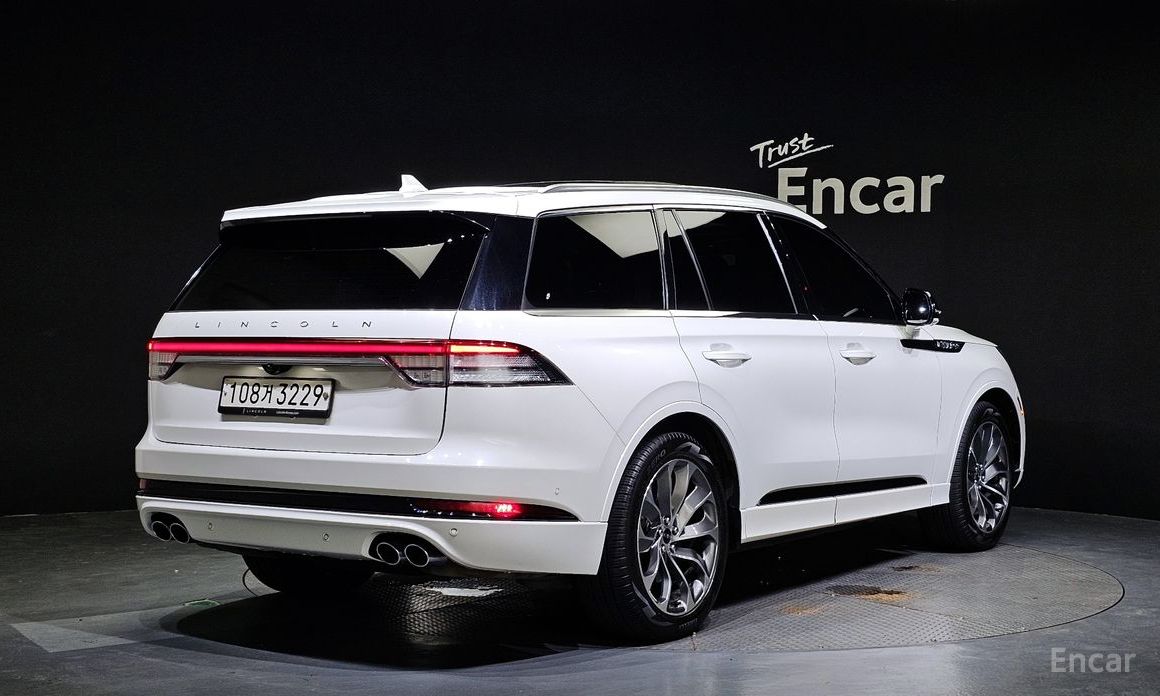 Aviator 2nd Generation 3.0 PHEV GT AWD 3