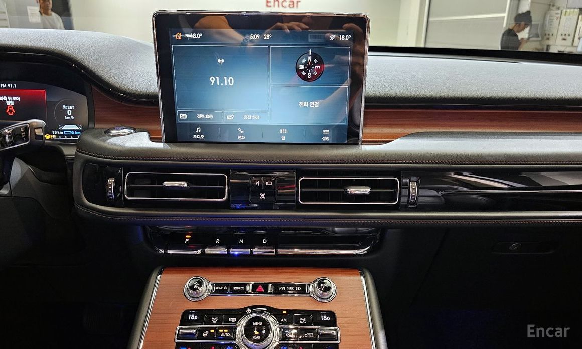 Aviator 2nd Generation 3.0 PHEV GT AWD 17