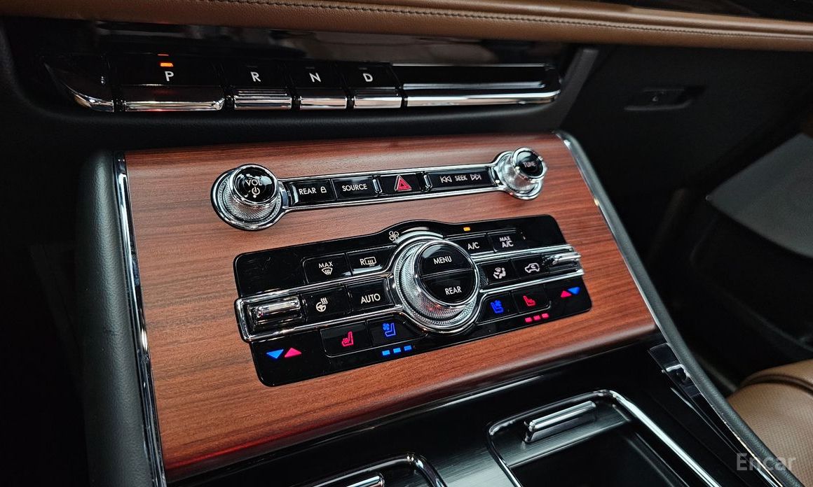 Lincoln Aviator 2nd Generation 3.0 PHEV GT AWD №17
