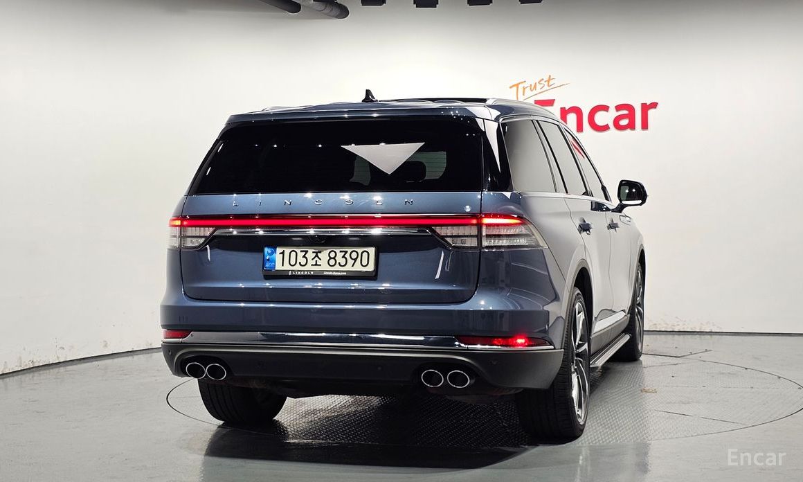 Aviator 2nd Generation 3.0 Reserve AWD 5