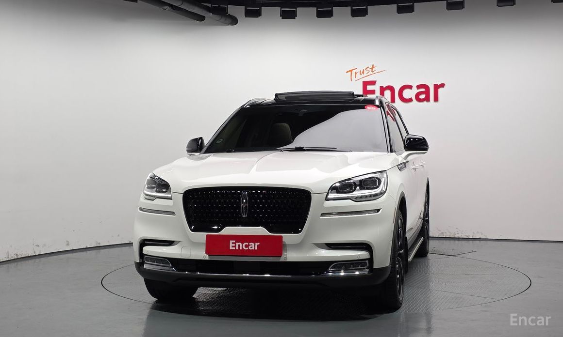 Aviator 2nd Generation 3.0 Reserve AWD 4