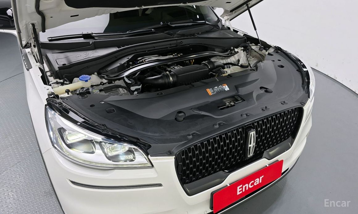 Aviator 2nd Generation 3.0 Reserve AWD 7