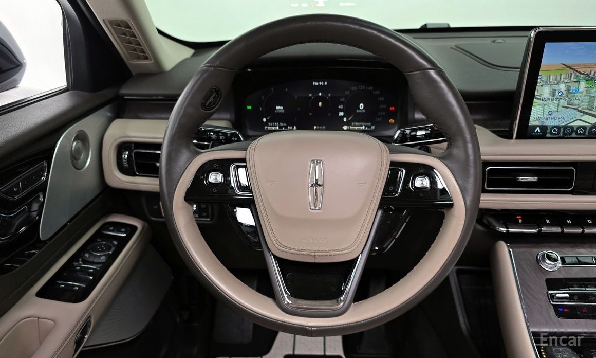 Aviator 2nd Generation 3.0 Reserve AWD 14