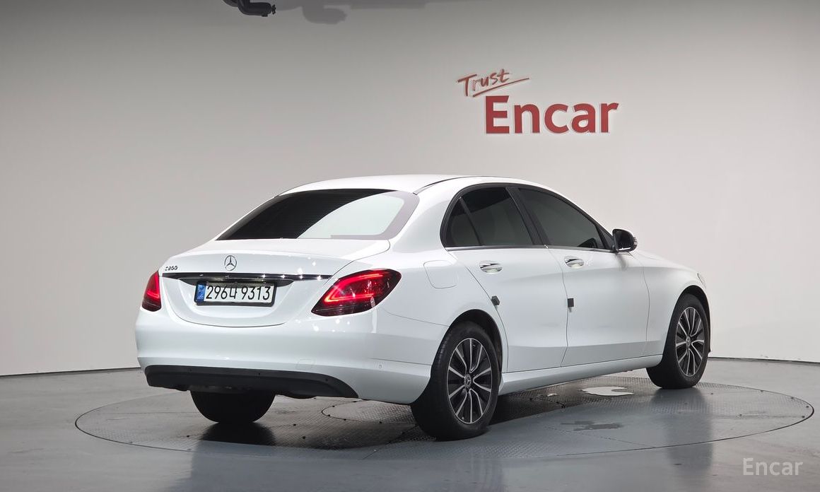 Mercedes-Benz C-Class W205C200 №2