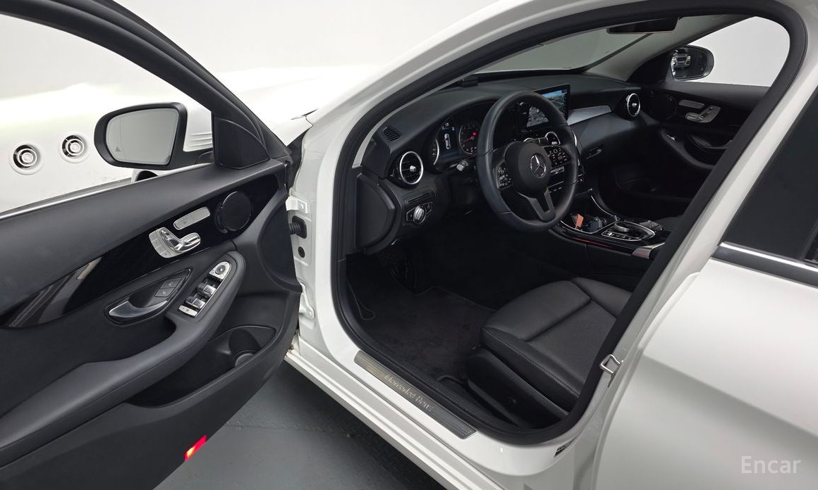 Mercedes-Benz C-Class W205C200 №11