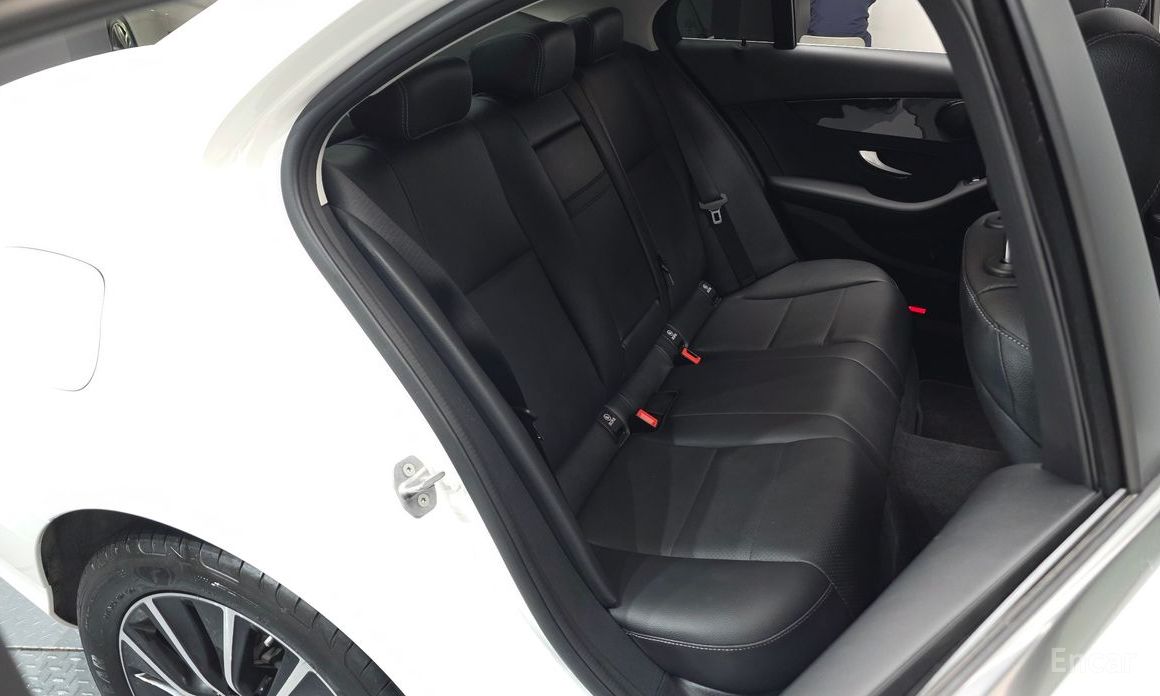 Mercedes-Benz C-Class W205C200 №12