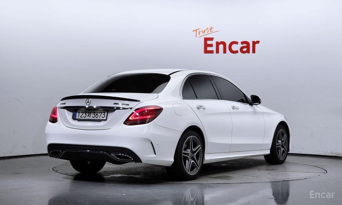 Mercedes-Benz C-Class W205C200 AMG Line №3