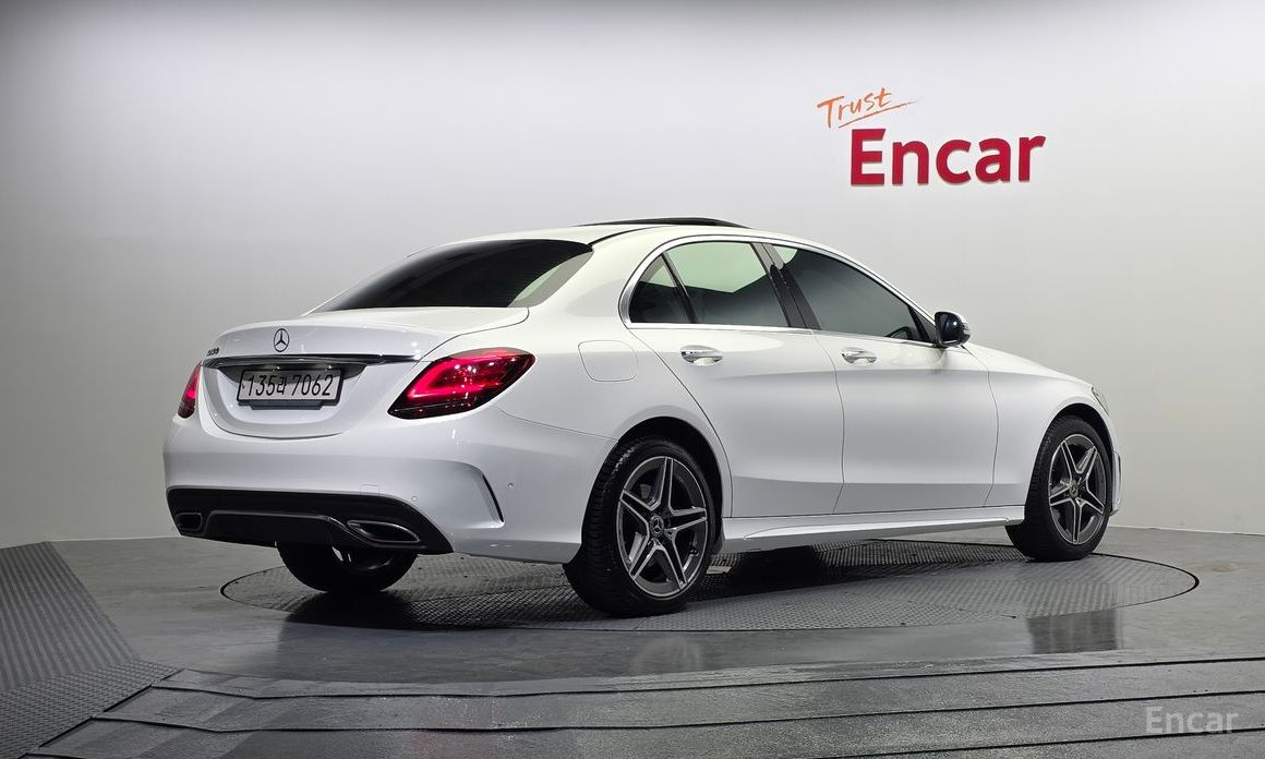 Mercedes-Benz C-Class W205C200 AMG Line №3
