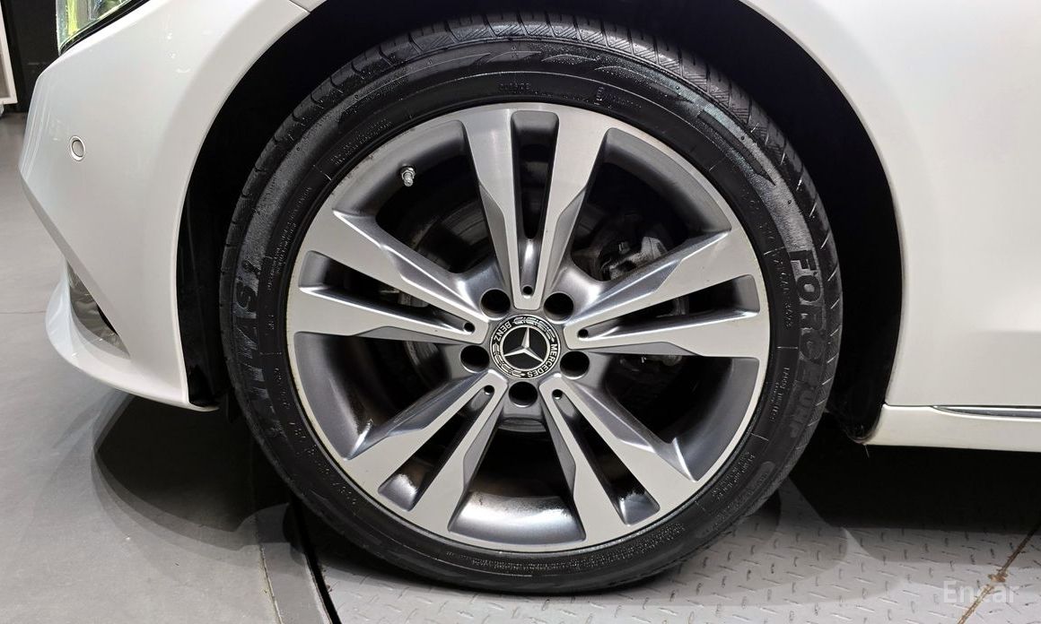 C-Class W205C220 d 4MATIC 6